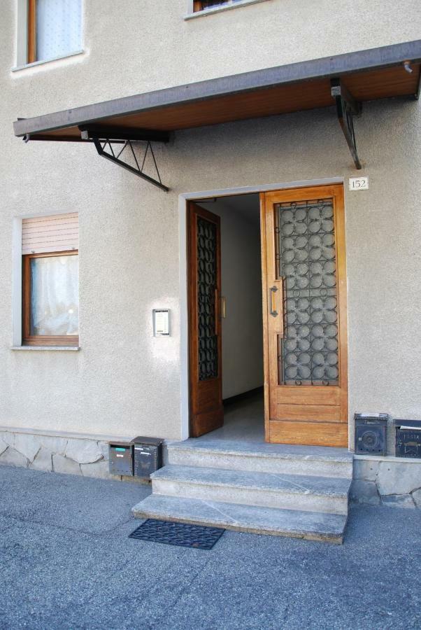 Il Ponte Villa Saint-Vincent Buitenkant foto